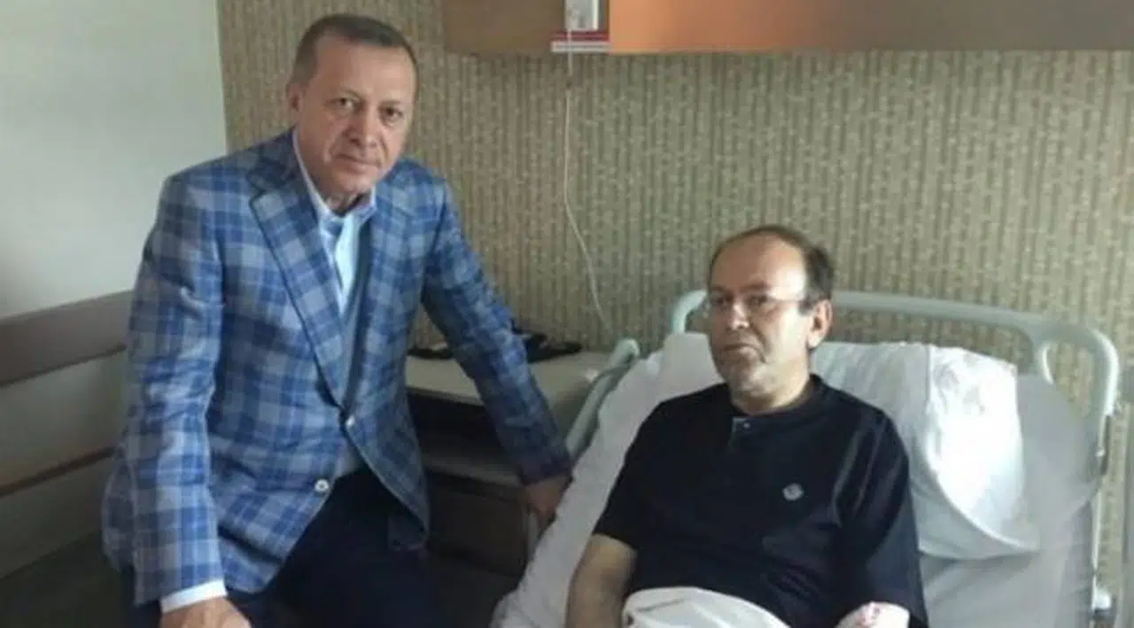 Yusuf Kaplan AKP'yi uyardı: 'Ülkemizin selâmeti açısından hayati önem arz ediyor'