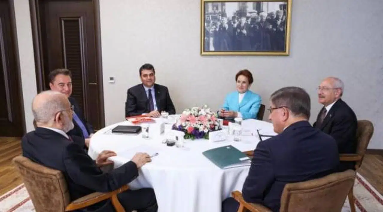 'Aday konusunda yılbaşından önce netleşme olmaz, ittifak konusunda esnek modeller masada'