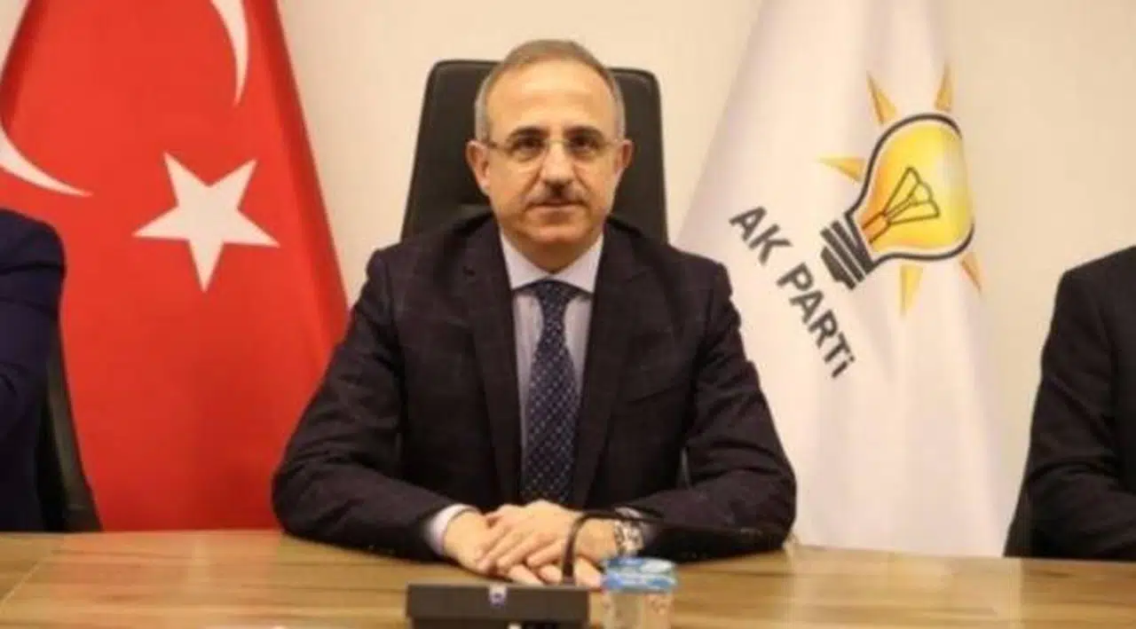 AK Parti İzmir İl Başkanı Sürekli: ''Soyer; laf kalabalığı ile belediyecilik yapmanın tarihini yazmaktadır''