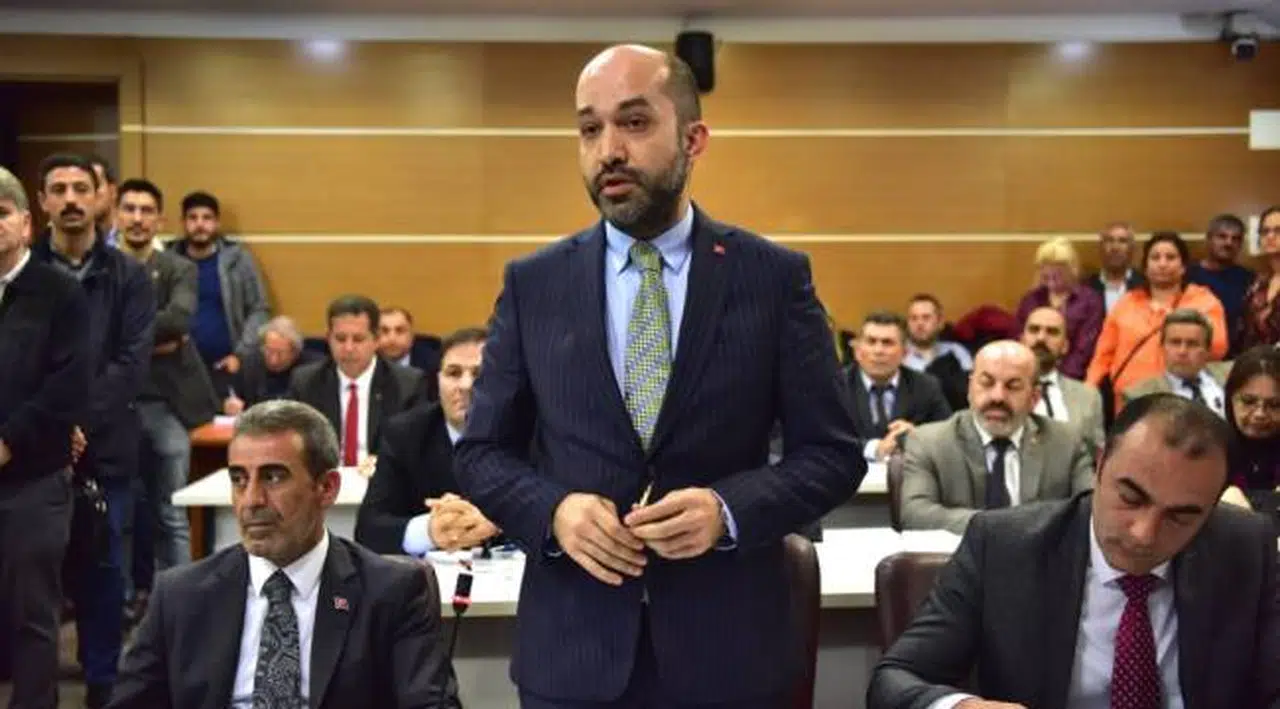 AK Partili Taştan'dan, İduğ'un açıklamalarına tepki: "Ek ödenek vermemek için personeli çalıştırmıyor"