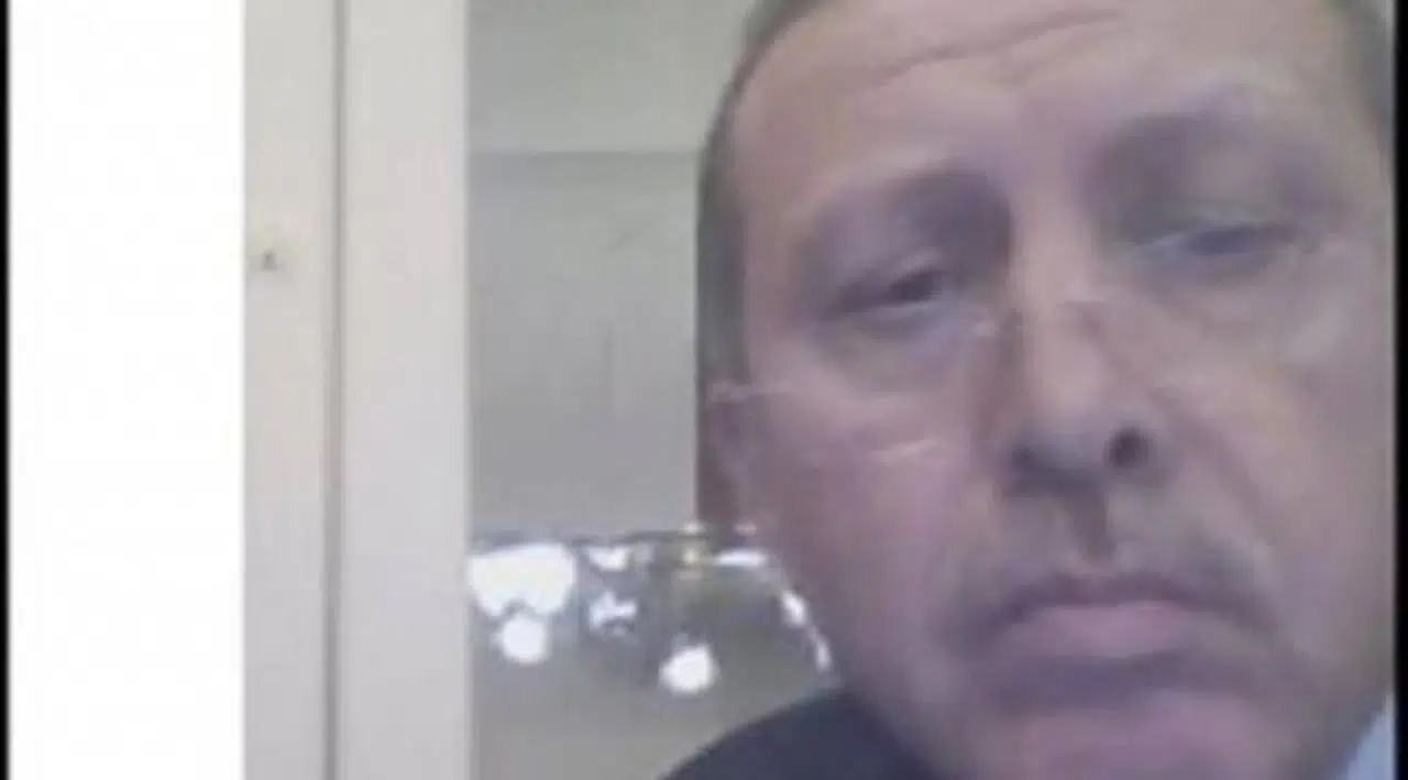 AKP'den istifa etmek isteyenlere kasetli şantaj: 'Erdoğan'a da izletiliyor' iddiası