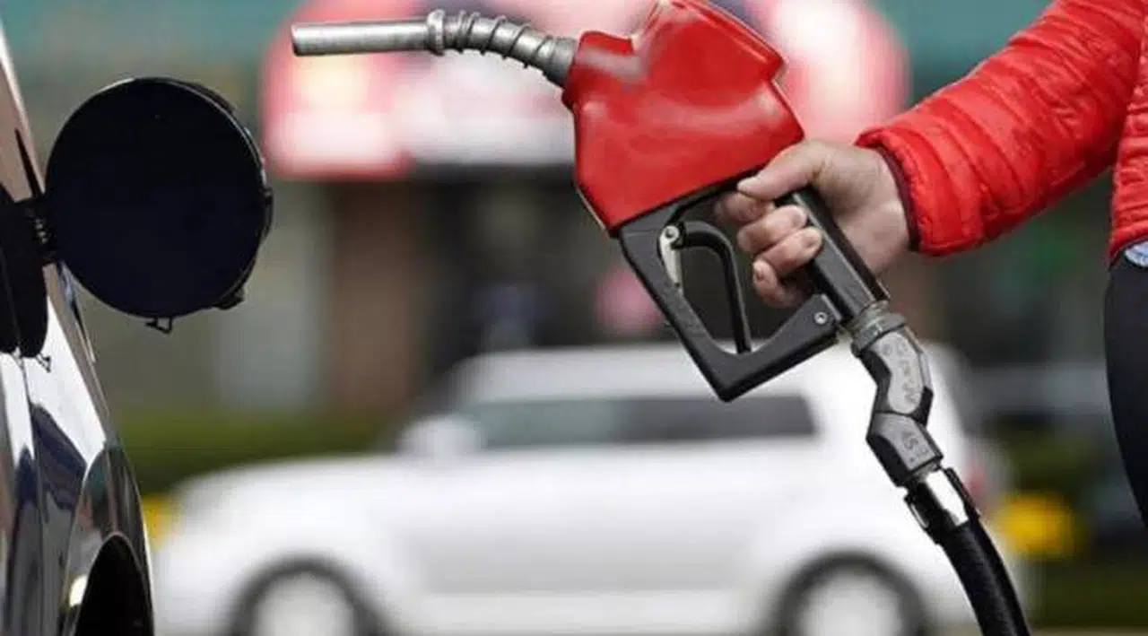 Benzine indirim