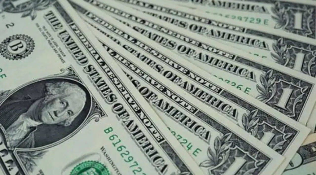 Dolarda yeni rekor