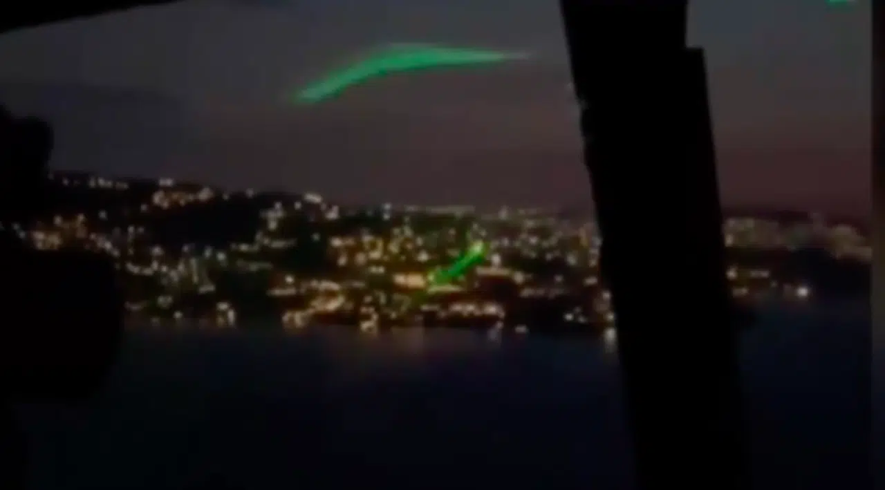 Gece görüşlü helikoptere lazer tuttular