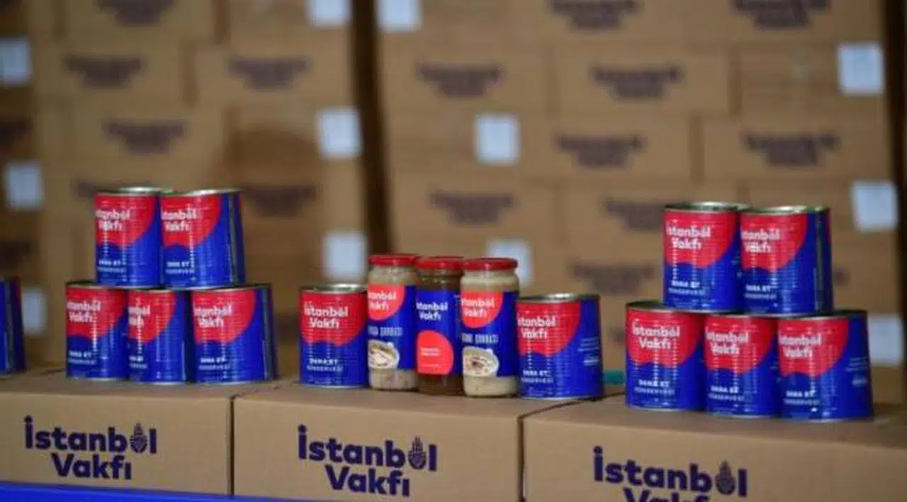 İBB'ye bağlı kurum İstanbul'da 232 bin aileye konserve et dağıtımına başladı