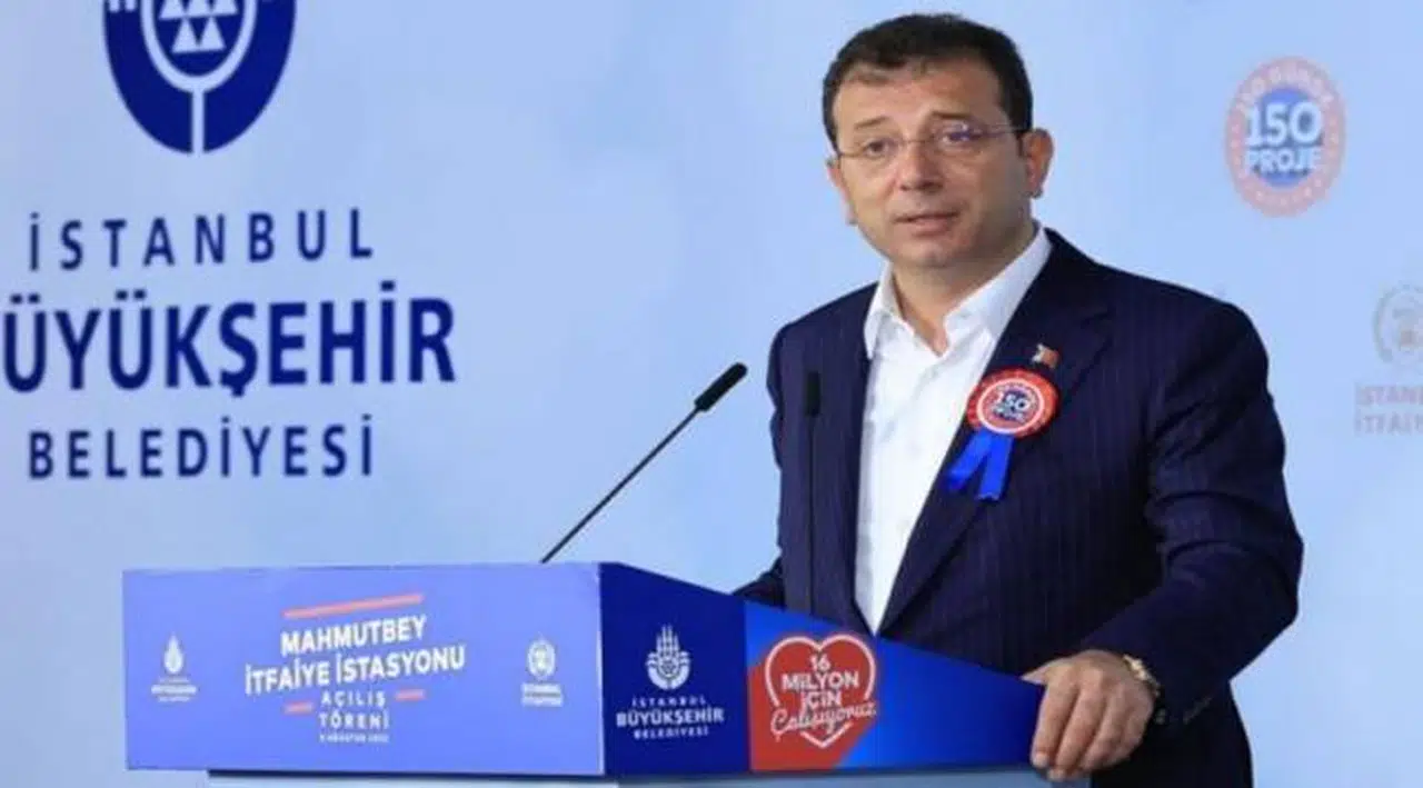 İmamoğlu'ndan Erdoğan taklidi: Salondan alkış sesleri yükseldi