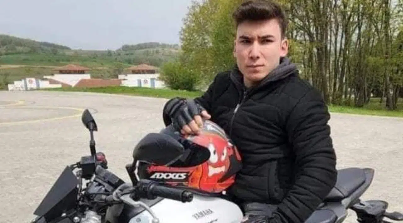 İşe başladığı gün 'kaza' geçiren kurye yaşamını yitirdi