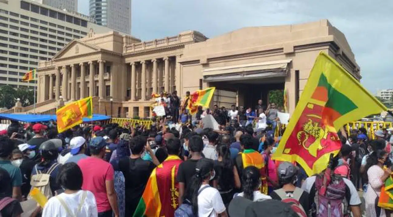 Japonya Sri Lanka'nın borçlu olduğu tüm ülkeleri bir araya getirecek: 'Durumdan endişe duyuyoruz'