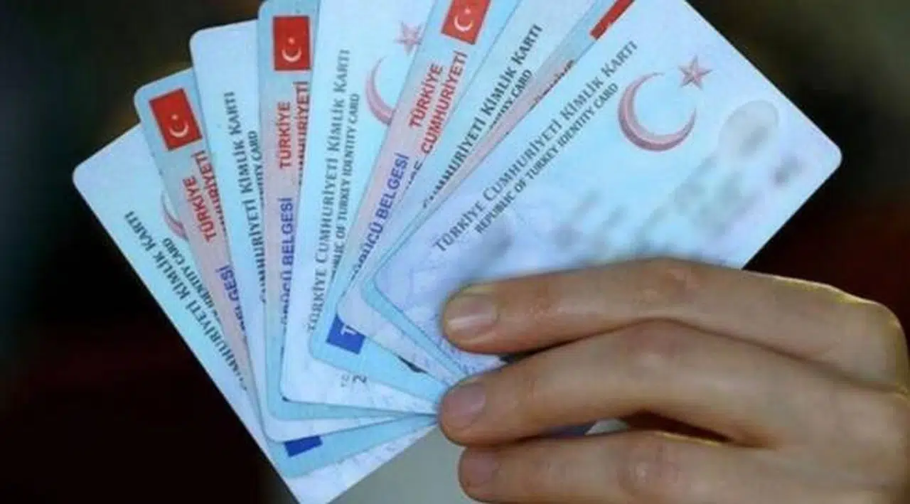 Nüfus müdürlüklerinde randevular tamamen doldu! Öğrenenler akın akın gidiyor