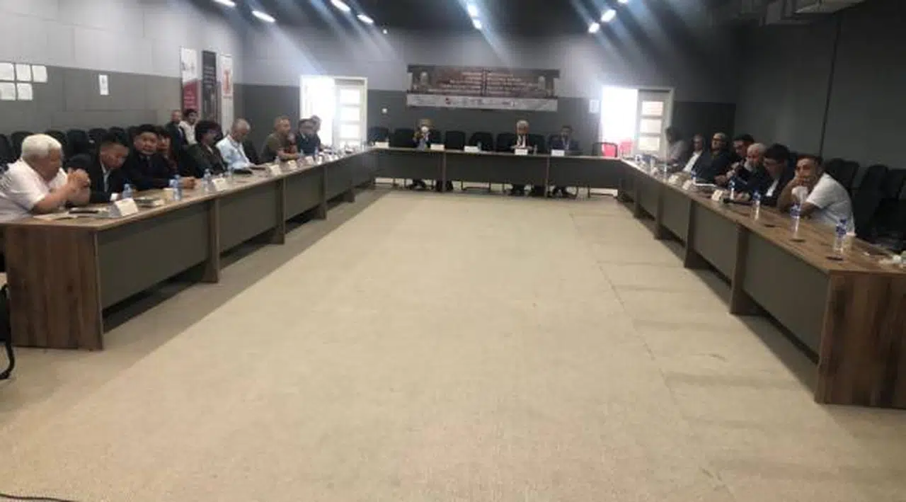 Türk Yazıtları Moğolistan’da Tartışılıyor