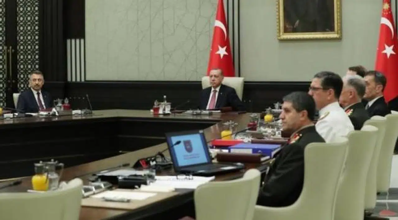 YAŞ kararları açıklandı: 38 general ve amiral emekliye sevk edildi