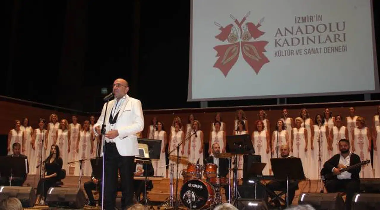 ‘Anadolu’nun Kadınları’ndan İzmir Ezgileri konseri