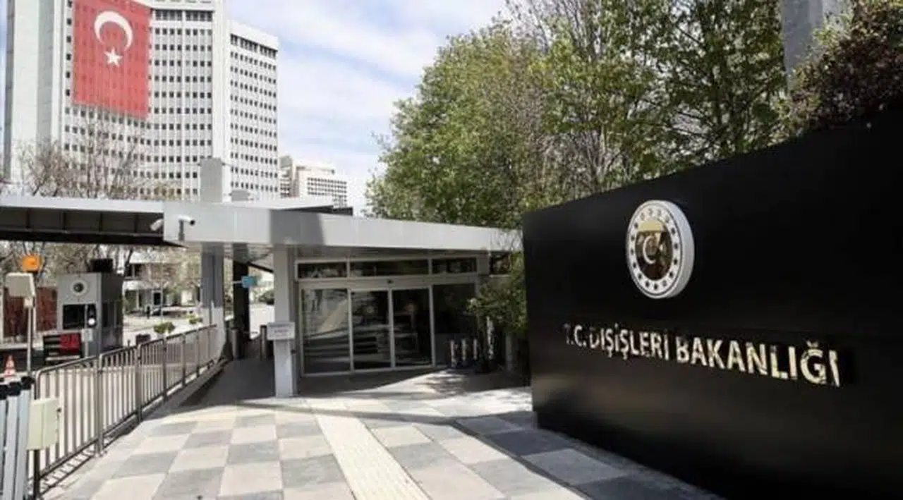 Dışişleri Bakanlığı'ndan Kıbrıs'a yönelik silah ambargosunu kaldıran ABD'ye kınama