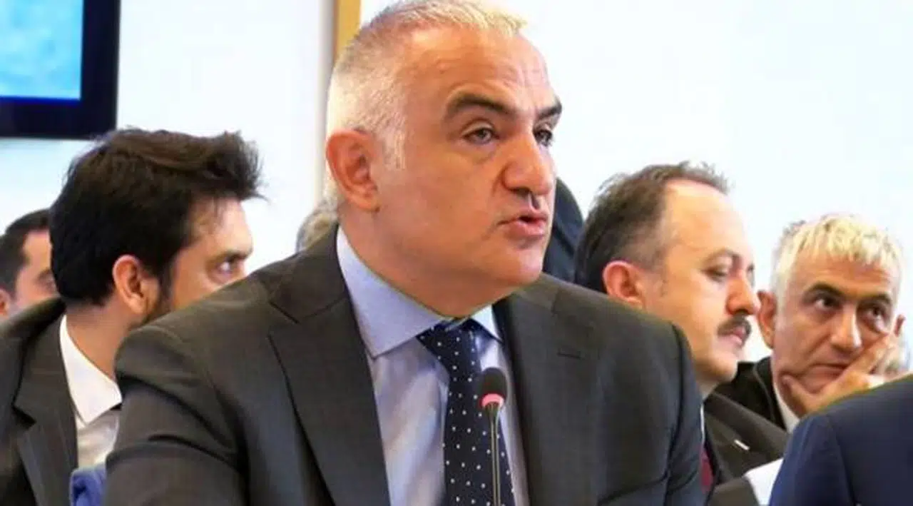 Bakan Ersoy: Vatandaşlarımız sağlam raporu verilen binalara geçebilir