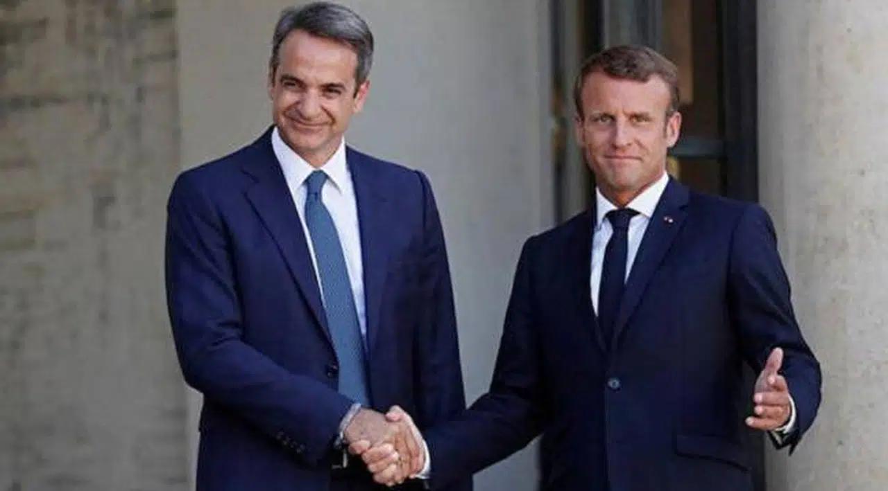 Macron Miçotakis'le buluştu: Yunanistan'a karşı kargaşaya izin vermeyeceğiz