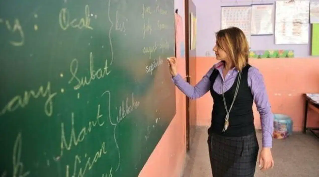 Öğretmenlere 1325 TL ödeme yapılacak