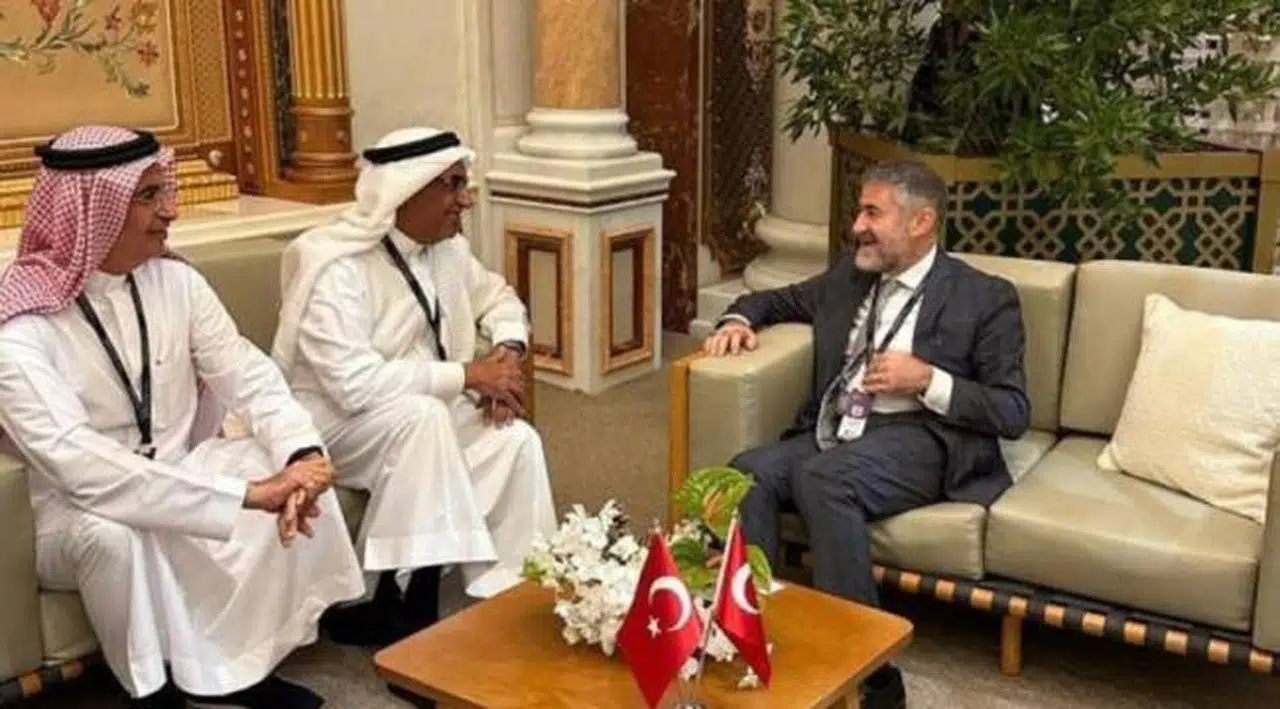 Bakan Nebati: Yatırımcıların Türkiye’ye olan ilgisinin artarak devam ettiğini görmek bizi memnun etti