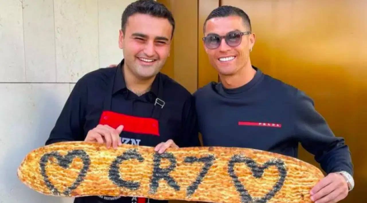 CZN Burak'ın maaş açıklaması tepki çekti, açıklama geldi
