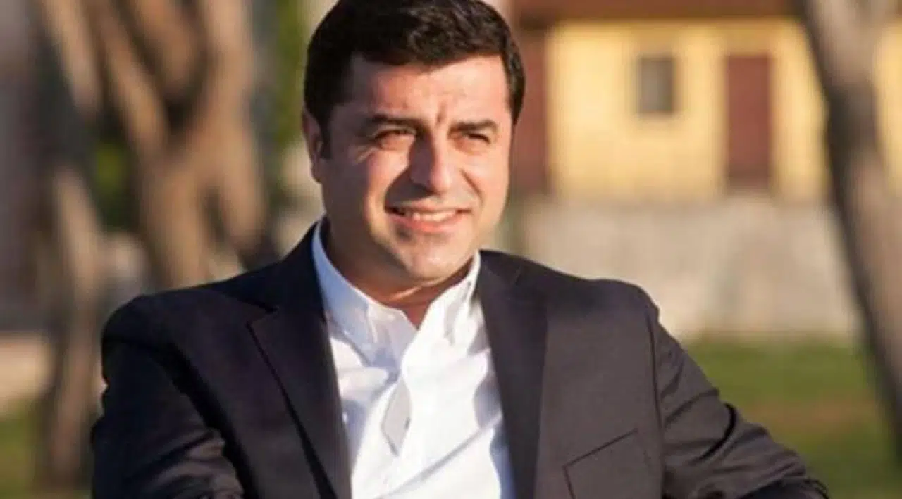Demirtaş'tan yeni açıklama: 'HDP'den 'ayrışma' polemiği çıkarmak anlamsız'