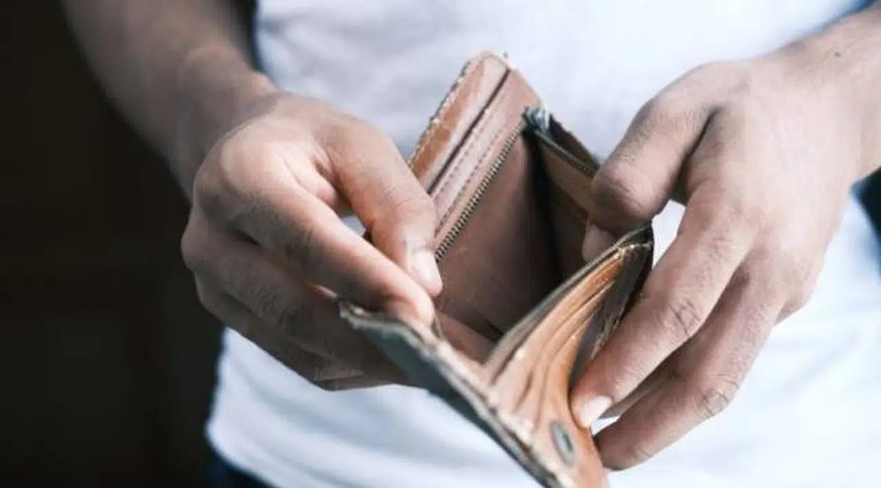 Ekonomik kriz vatandaşın bankalara borcunu rekor seviyede arttırdı!
