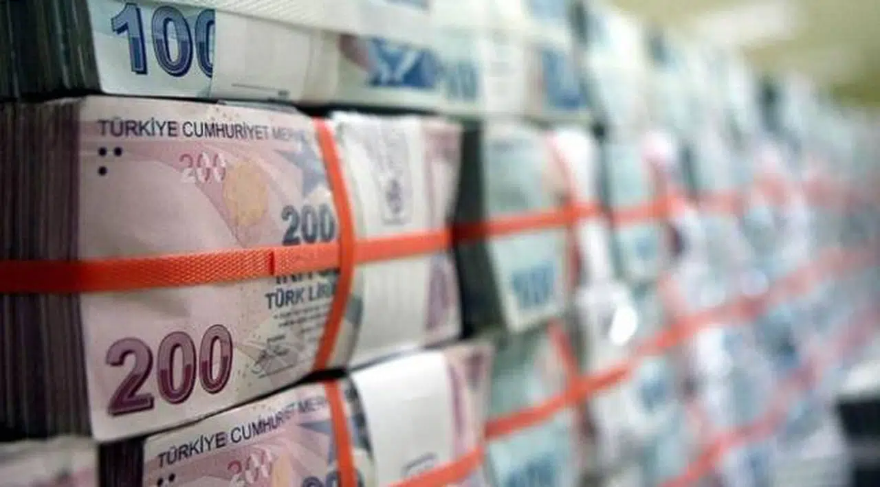Hazine 79,3 milyar TL açık verdi