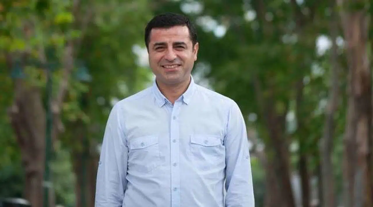 HDP'li yönetici: Demirtaş, bu şekilde devam ederse parti dışına itilir, cezaevinden çıktığında bir panele bile sokmazlar