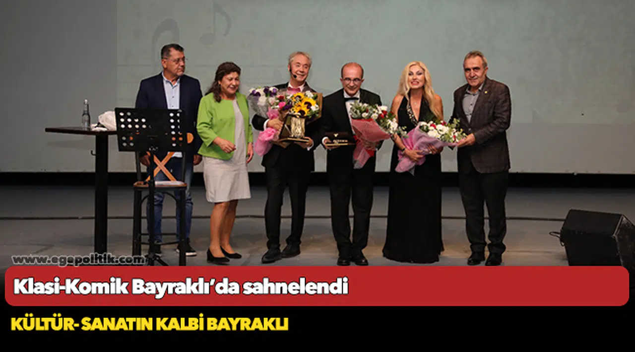 Klasi-Komik Bayraklı’da sahnelendi