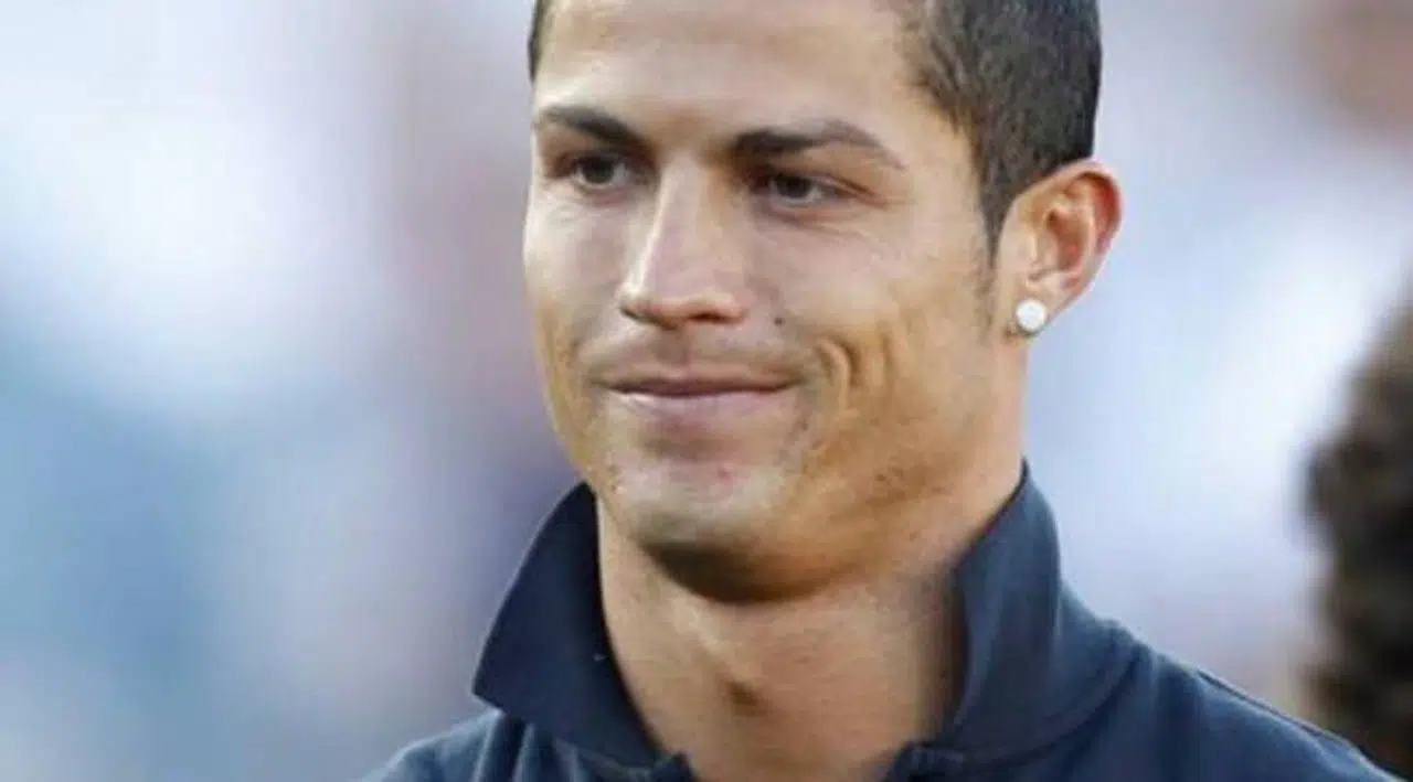 Ronaldo'dan 'tarihi' gol