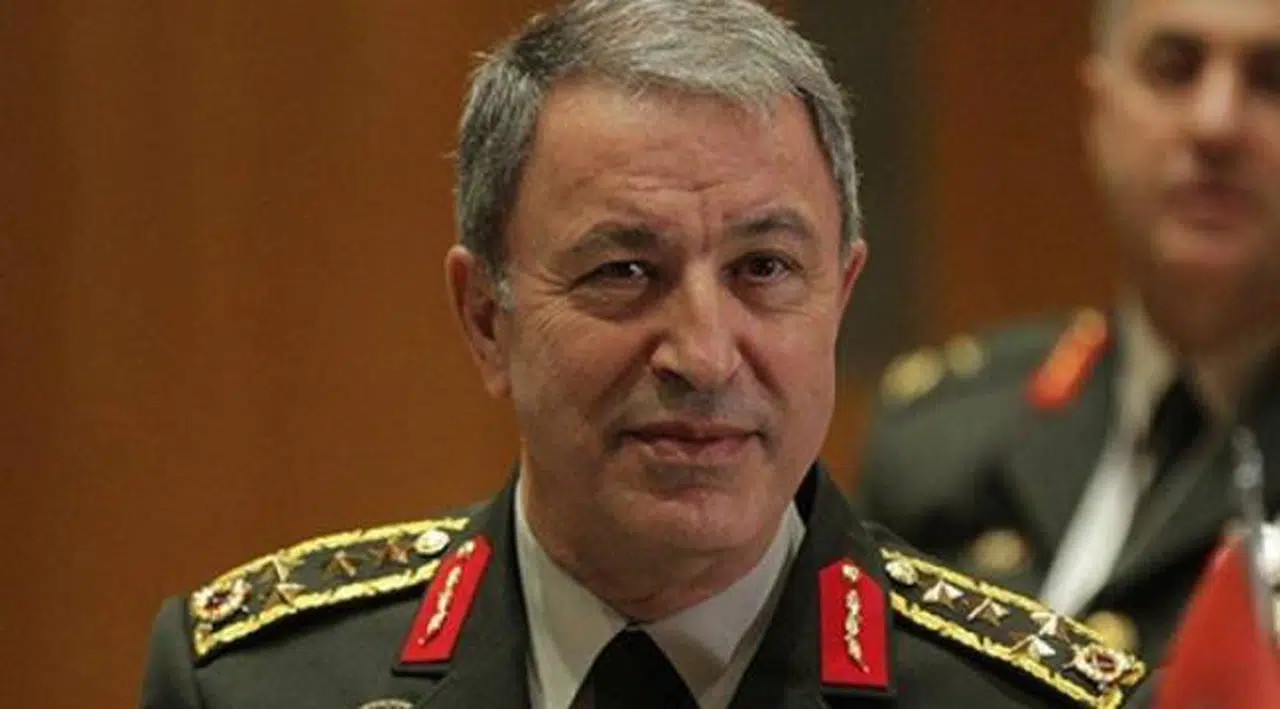 Hulusi Akar Ukraynalı iki bakanla tahıl koridorunu görüştü