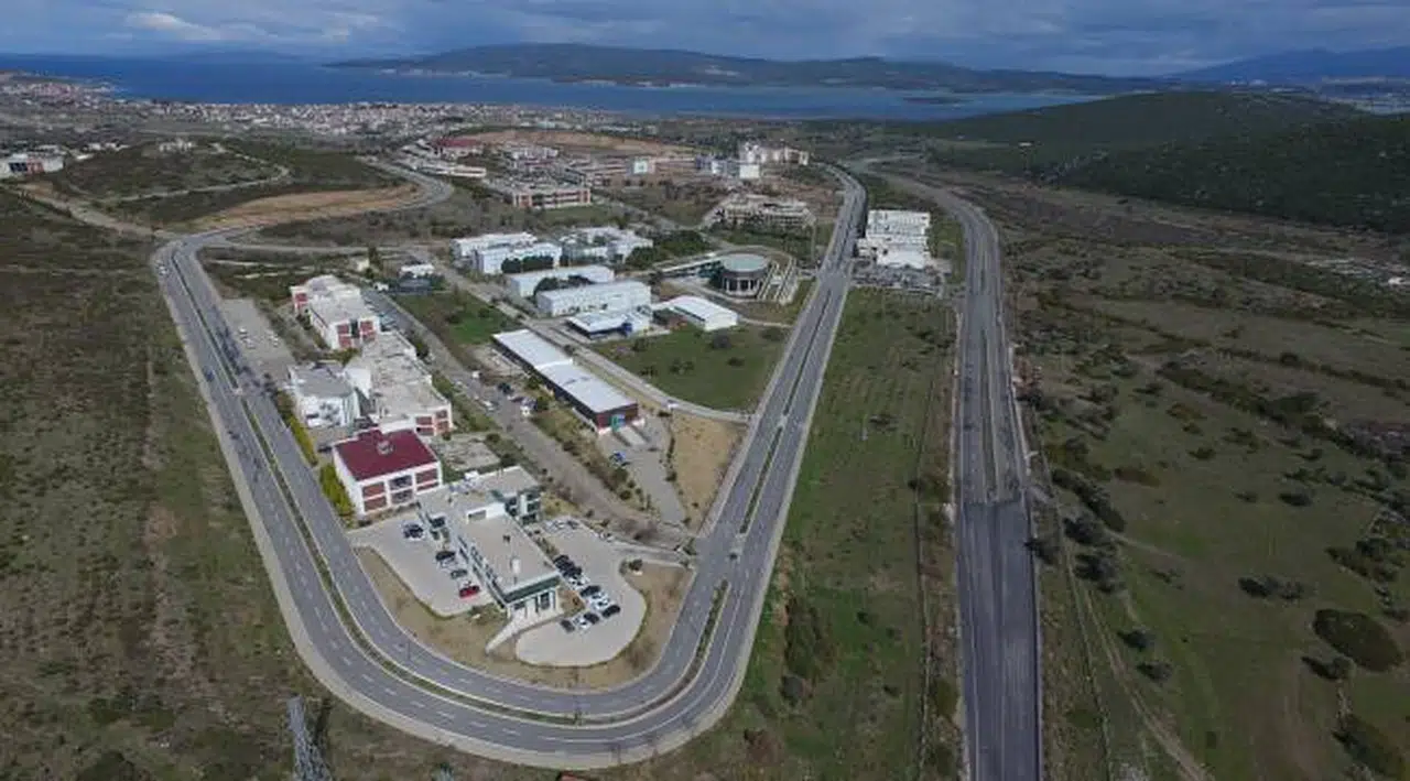 İYTE Araştırma Üniversiteleri 2021 Yılı Performans Sıralamasında Devlet Üniversiteleri Arasında 4’üncü Sırada
