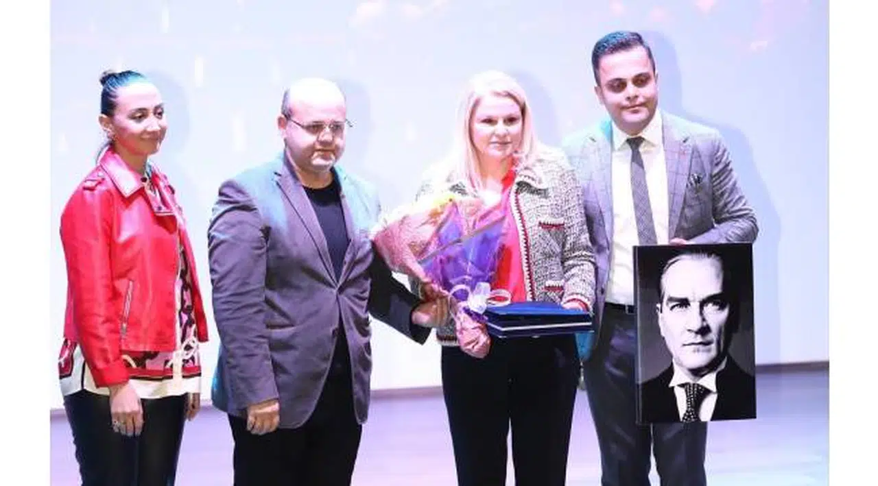 Prof.Dr Deniz Ülke ARIBOĞAN Torbalı'lı Öğrencilerle Buluştu