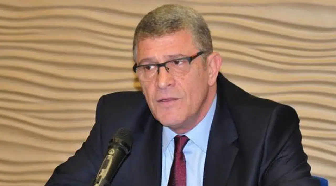 Dervişoğlu'ndan iddialara net cevap: "Genel merkezin İzmir'de başkan adayı yok!"