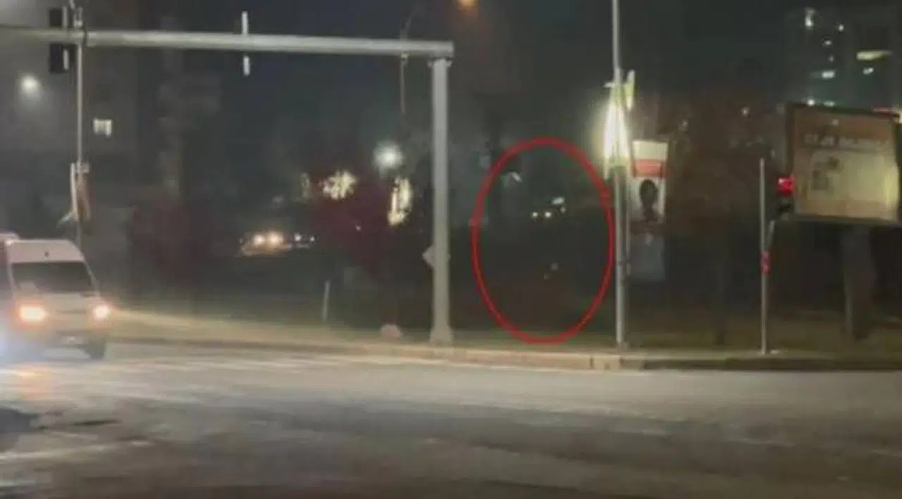 Emniyet binasına otomobiliyle girmeye çalışan sürücü gözaltına alındı