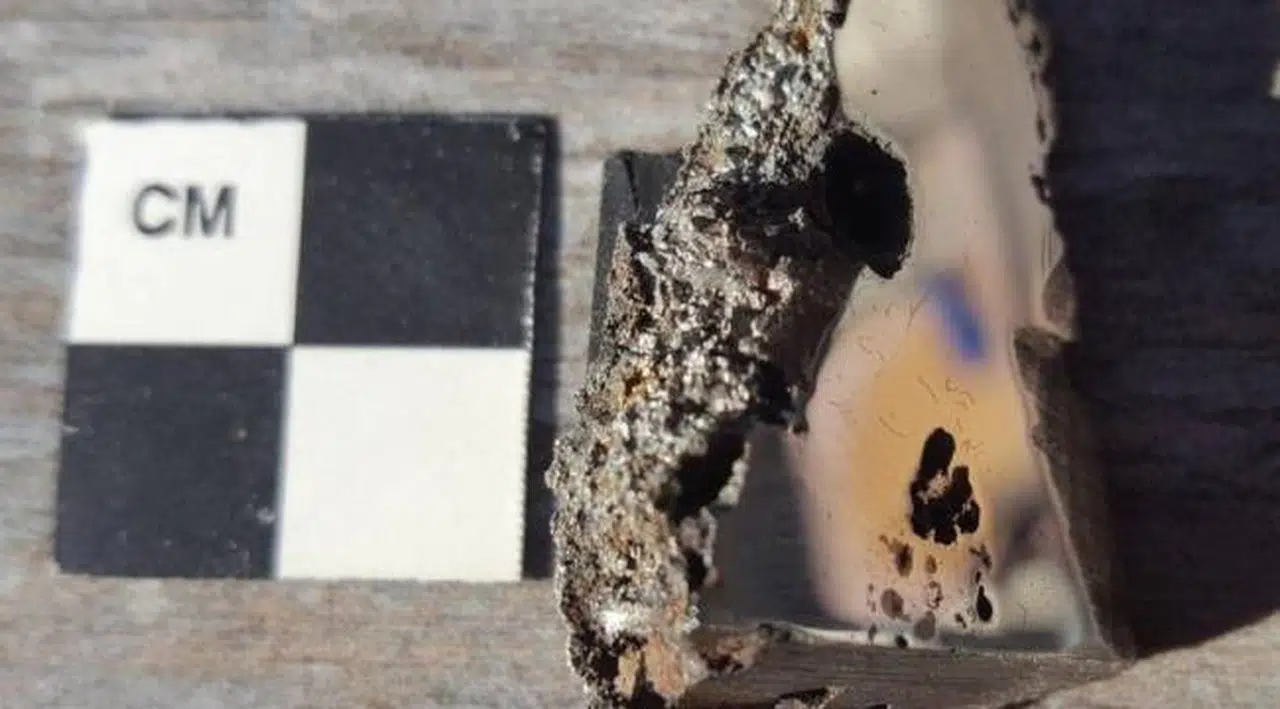 Göktaşının içerisinde iki yeni mineral keşfedildi