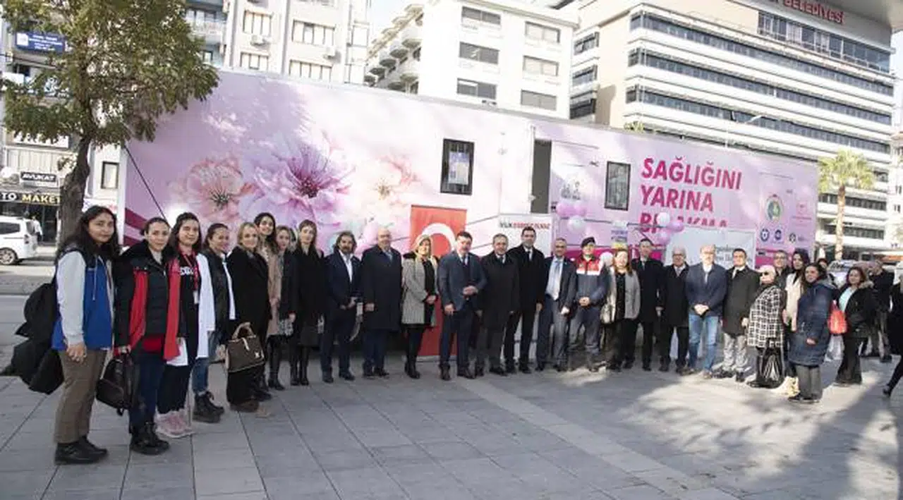 KETEM’in “Pembe Prensesi” Karşıyaka’da