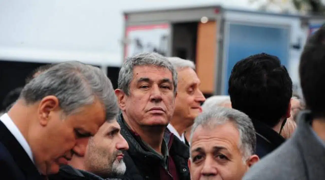 Mehmet Ali Çalkaya'dan dikkat çeken paylaşım, "Damdan düşenin halinden damdan düşen anlar"