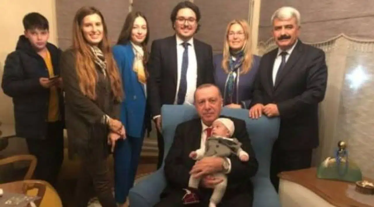 Önce oğlu, sonra babası: Erdoğan'ın başdanışmanı oldu
