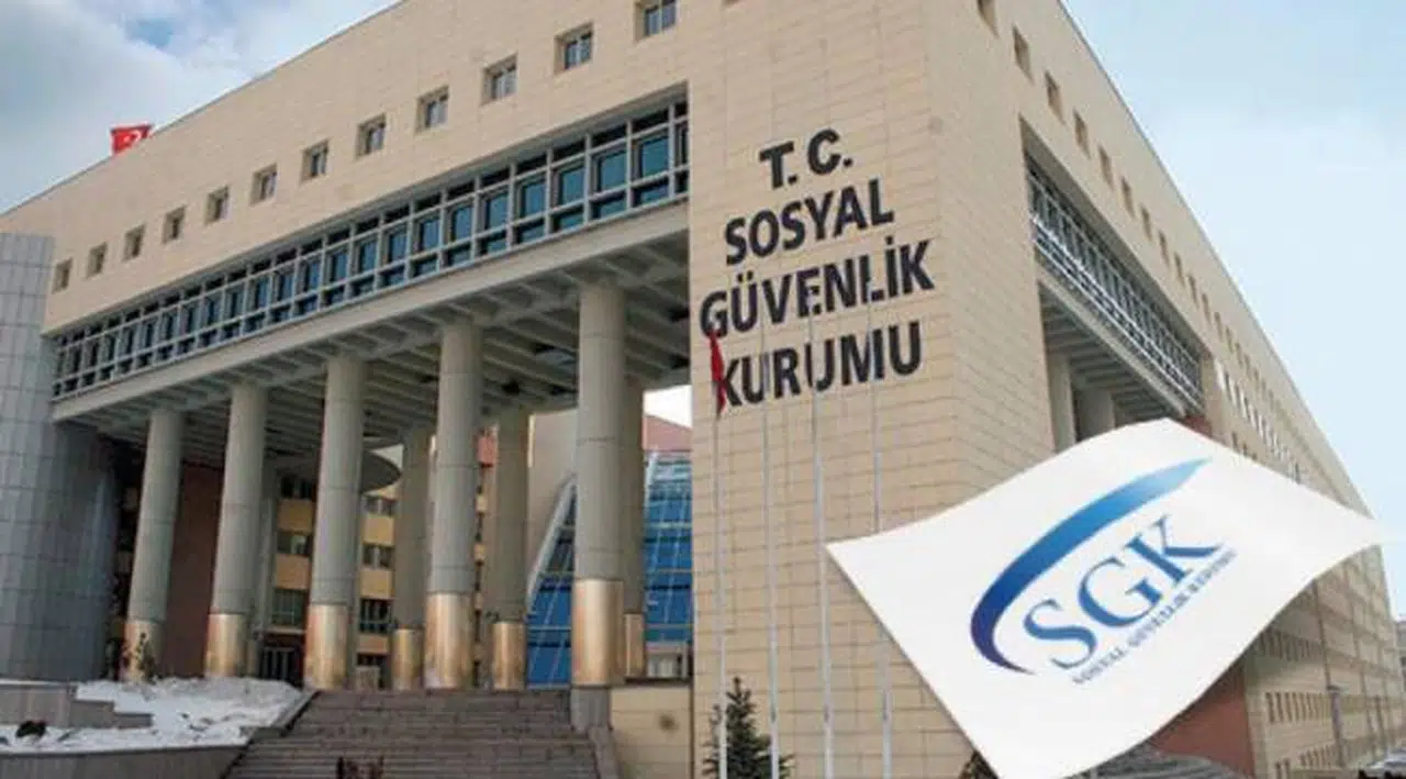 Emeklilere önemli duyuru: Sosyal Güvenlik Kurumu'ndan (SGK) kritik bir açıklama yapıldı