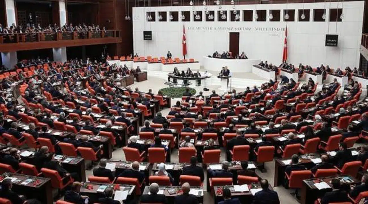 'Başörtüsü teklifi' için komisyon görüşmesi başladı