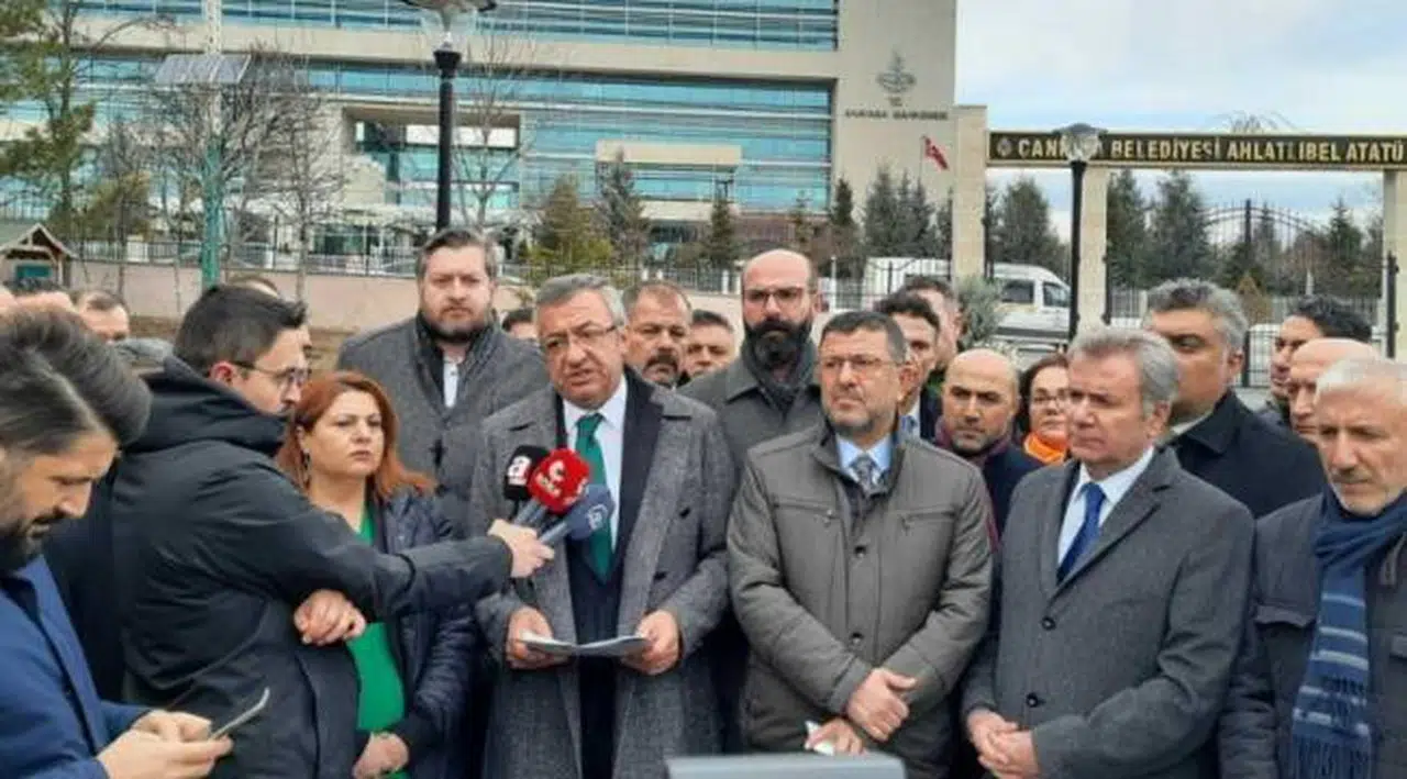CHP torba yasanın iki maddesinin iptali için AYM'ye başvurdu