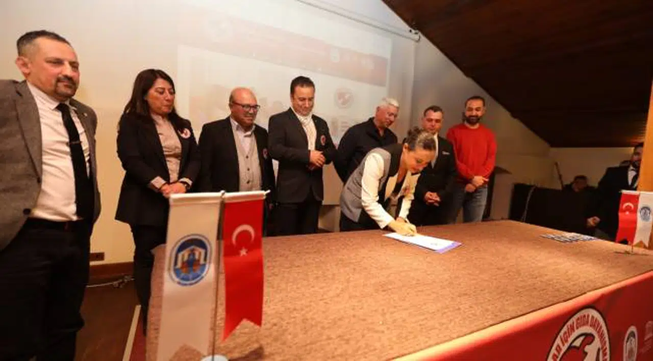 Efes Selçuk Belediyesi Çocuklar için Gıda Dayanışma projesini tanıttı