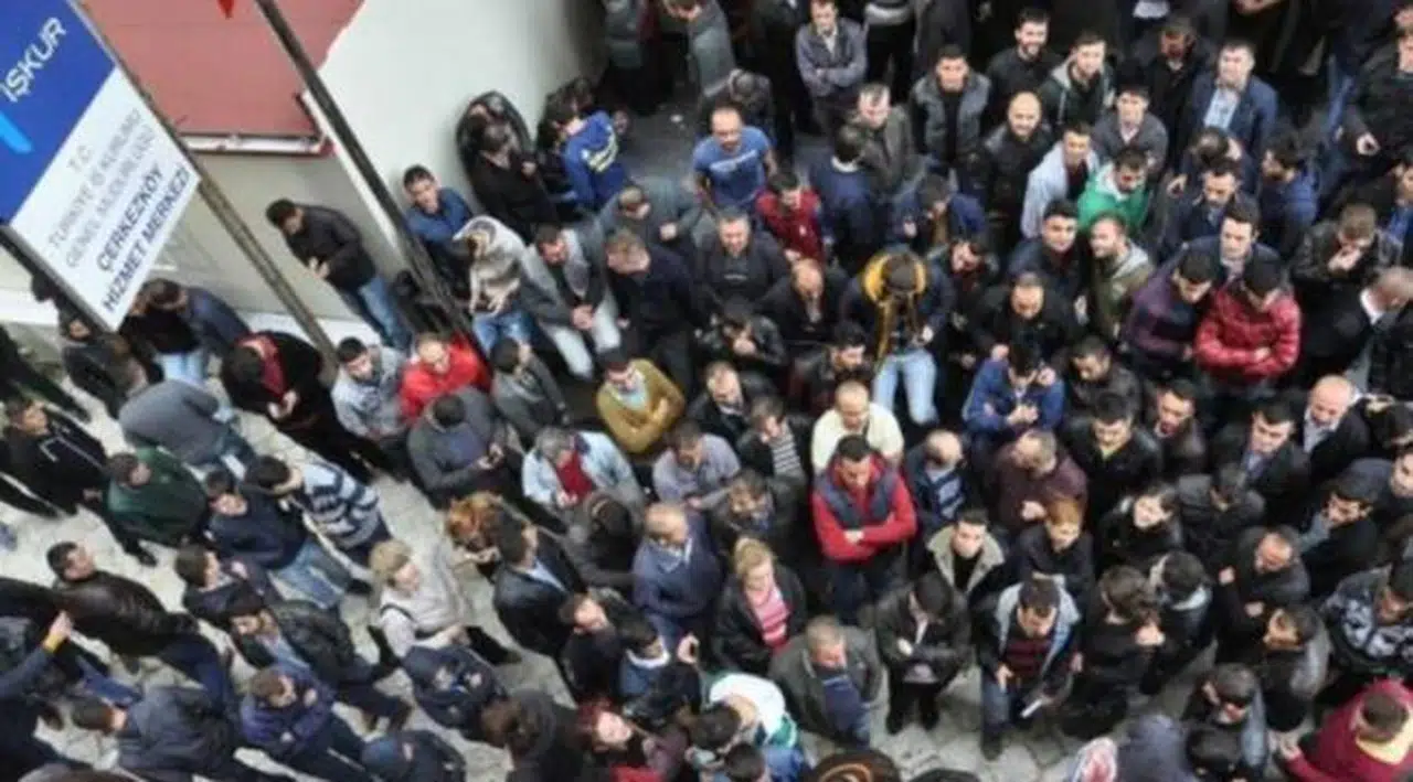 İŞKUR: Kayıtlı işsiz sayısı 3 milyon 53 bin 450