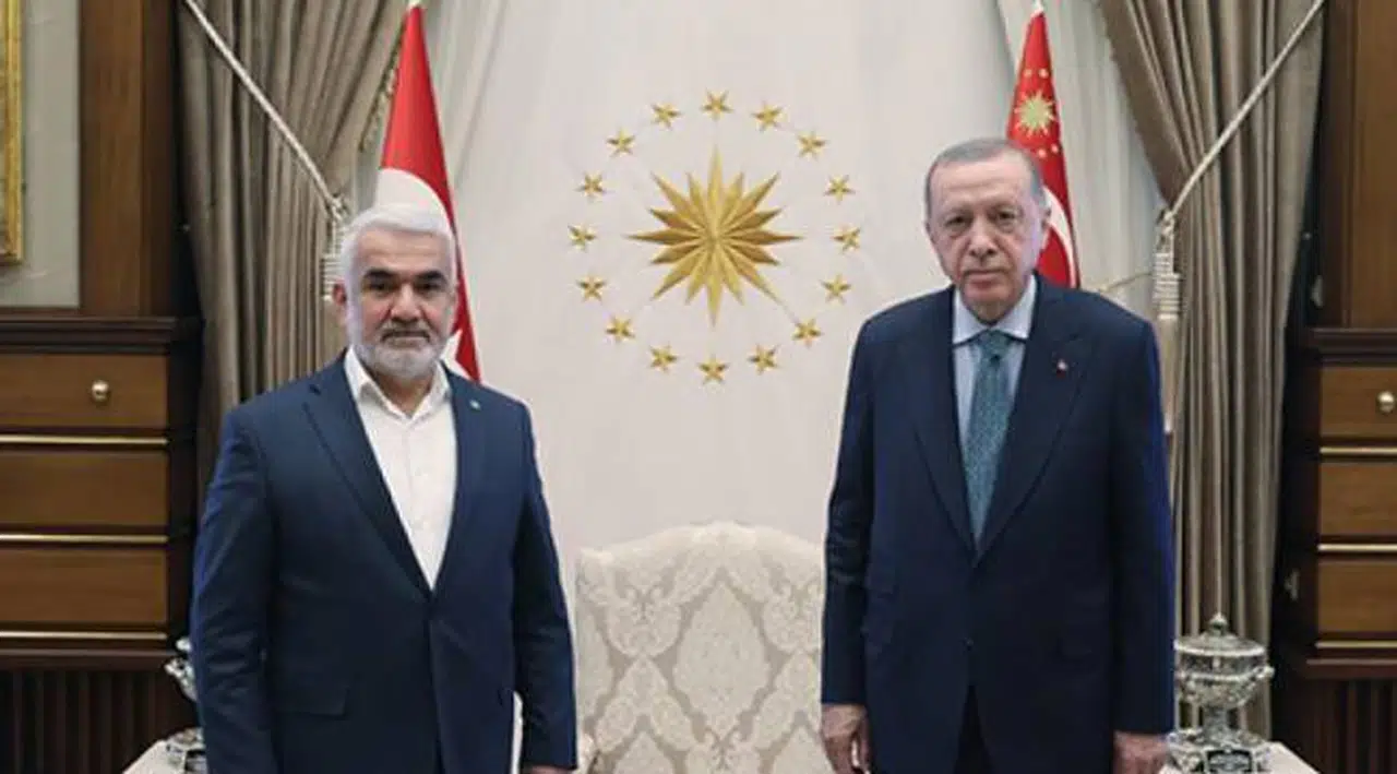 İttifak için AKP ile görüştüklerini açıkladı