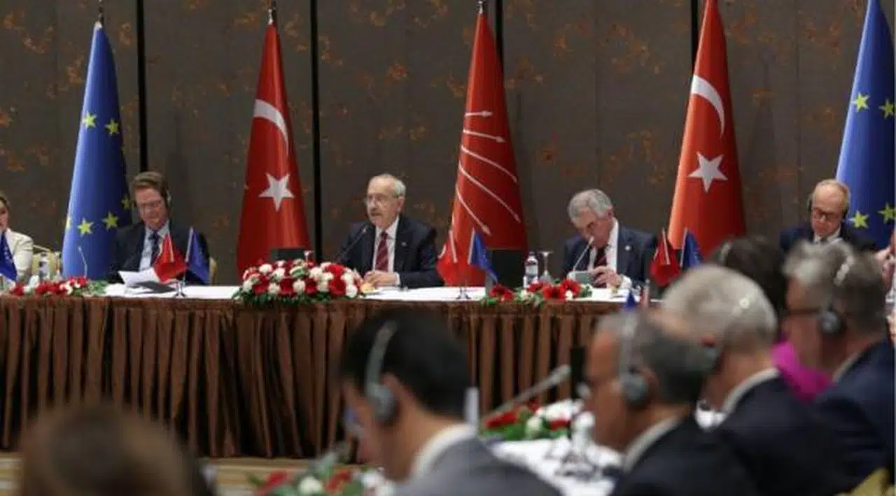 Kılıçdaroğlu, AB ülkelerinin büyükelçileri ile görüştü