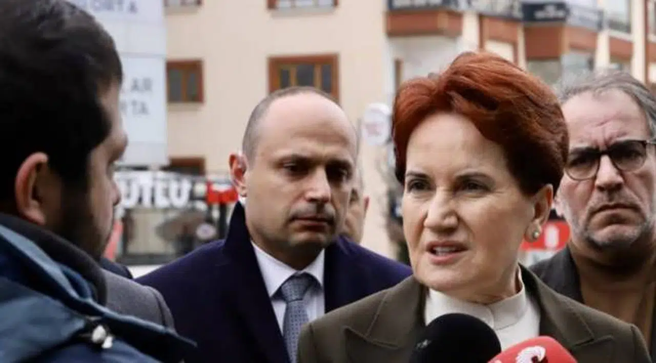 Sabah yazarı Barlas: Arınç ile hareket eden muhalefet hayal kırıklığına uğradı