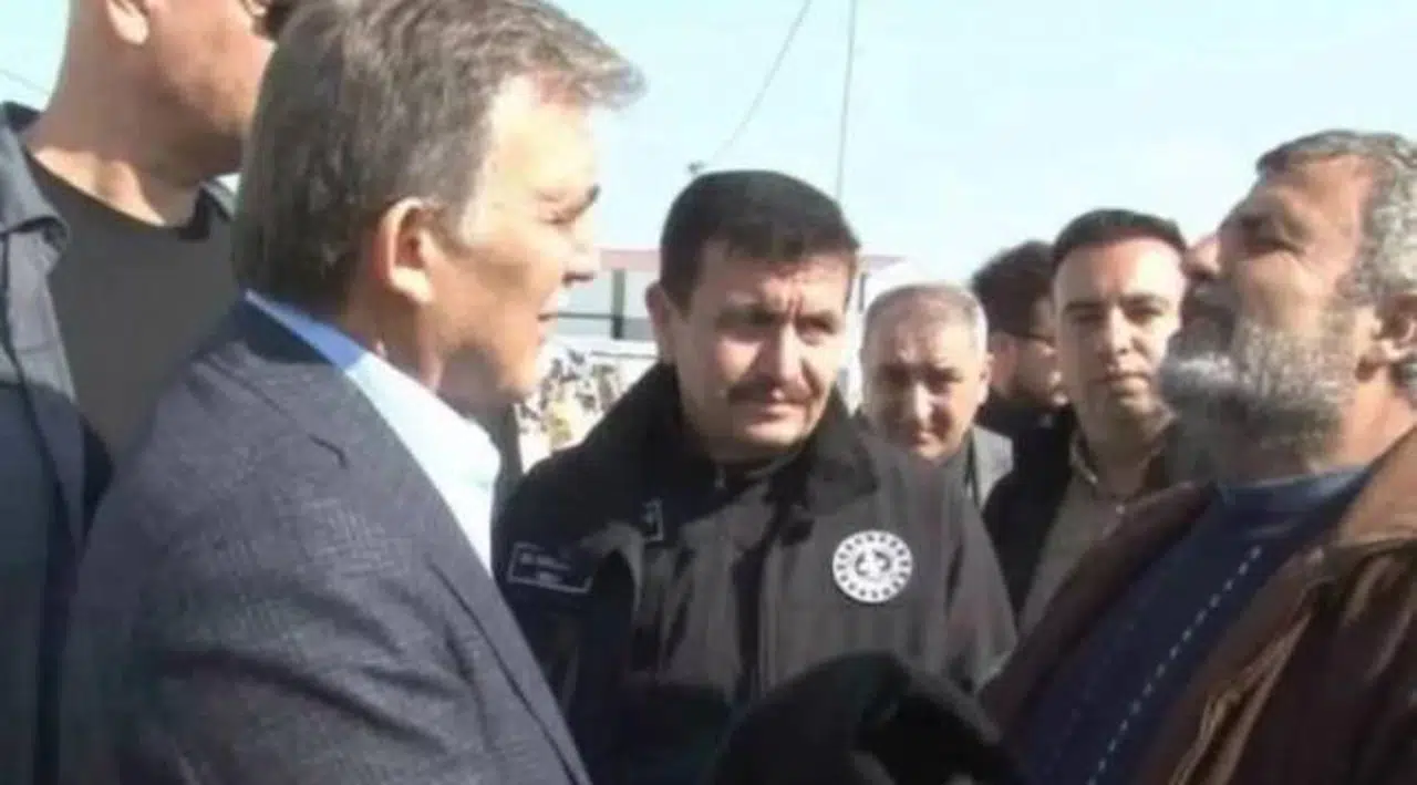 Abdullah Gül Adıyaman'da: 'Devlet elinden gelen her şeyi yapacaktır'