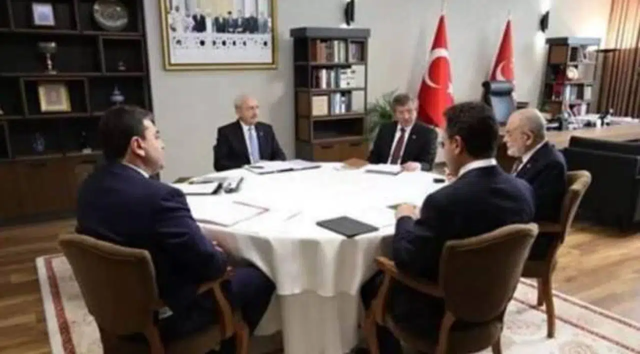 İYİP'li isim Kılıçdaroğlu'nun 4 partiye teklifi diye duyurdu: 54 vekil verecek