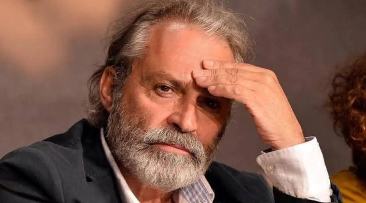 Sahnede fenalaşan Haluk Bilginer hastaneye kaldırıldı