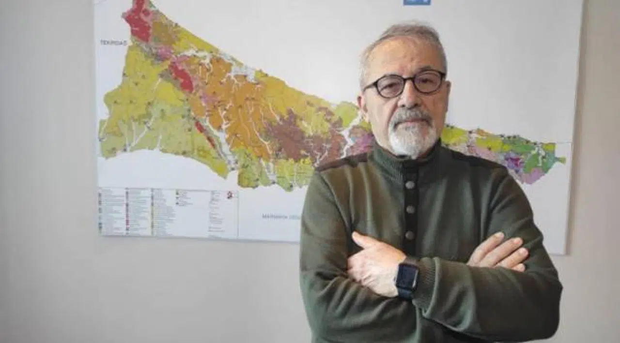 Naci Görür: İstanbul'un üçte biri göçük altında kalabilir
