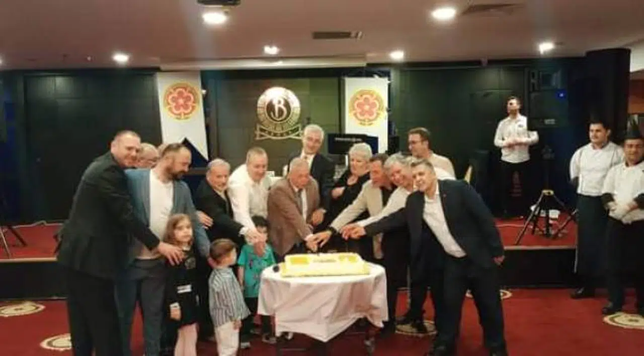 Balkan Türkleri Kuşadası'nda Buluştu